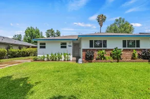 Your Riverside Retreat. - Image 5