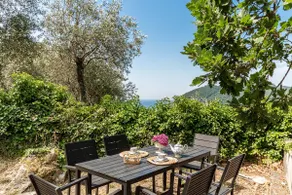 Casa Margherita La Vivagna Olive Trees & Sea - Image 3