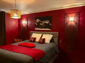 Le Concept - Romantic Suite Apartment - Image 2