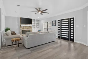 Family friendly game room + pool, spacious 4BR - Image 3