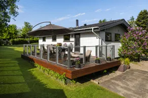 Idyllic summer house near both the beach and the forest - Image 3