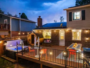 Rangewell Retreat: Hot Tub, Sauna, Fire Pit, Games - Image 2