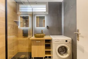 Modern 2-bedroom in Évry | Balcony | Ideal for Professionals & Families - Image 4