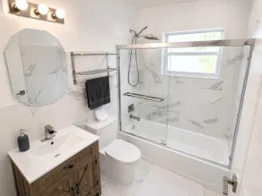 Coconut Grove Area - Huge Yard - Sleeps 6 - Image 4