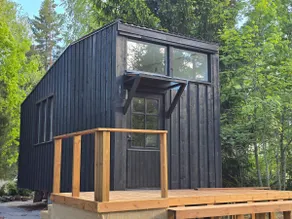 A small cabin in a national park - Image 2
