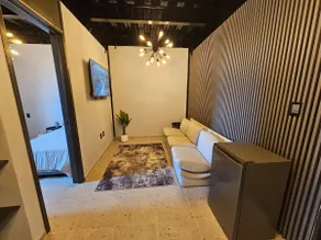 Apartment in an amazing location for work. - Image 3