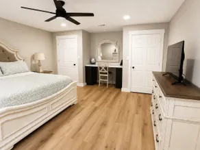 Prime Location | Walk to Dining, Parks & More. - Image 3