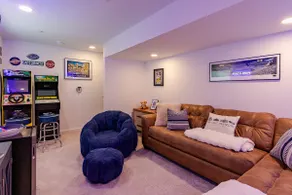 13 Min to Beaver Stadium | Arcade, Deck - Image 4