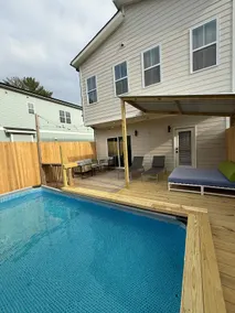 Modern Luxury Home w/Private Pool, sleeps 8 - Image 2