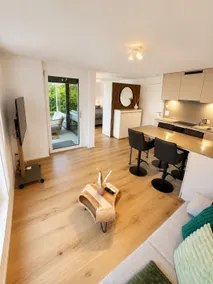 Swiss Paradise 5, studio with lake and Alpine views - Image 5