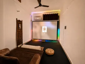 The Ether Oasis
Jacuzzi-Theater-Garage lounge - Image 3