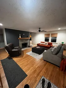 Newly remodeled home by the Lake/Private beach! - Image 3