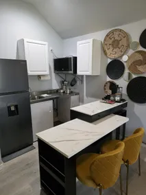 Private Guest Apartment for Work, Play or Relaxing - Image 4