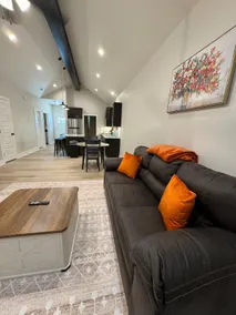 Corporate 2 Bed/2 bath w/ pullout couch-Sleeps 6 - Image 2