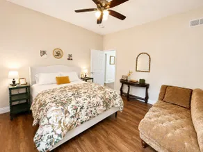 The Dickens Retreat | English Cottage Charm - Image 2