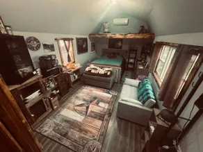 Quiet Cozy Cabin .5 mi from town, Animal Friendly - Image 3