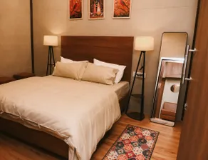 2-Bedroom Suite | Indian Art Decor |Near Taj Mahal - Image 3
