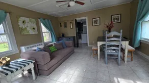 Wake-N-Lake Cottage - Image 5