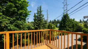 Seattle Hillside Escape with Decks & Scenic Views - Image 2