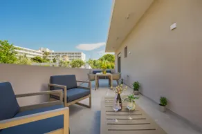 MSBeach Luxury Homes - Manolis - Image 3