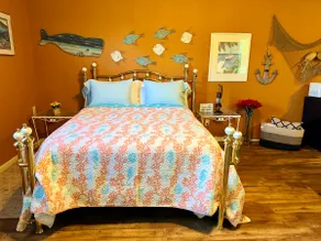 Captain’s Quarters- countryside studio apartment - Image 5