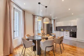 Luxury 3BR Apt • Opéra, Madeleine & Galeries - Image 4