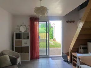Small 2 room house - Image 3
