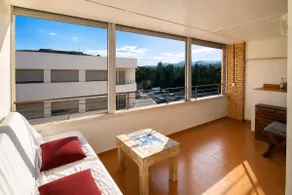 3-Zimmer-Wohnung mit Terrasse, Pool, Parkplatz und Klimaanlage in Llançà - Image 5