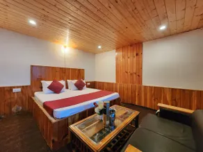 Traditional Kathkuni House with Panoramic Views - Image 5