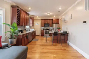 Boston 4BR Near T, Airport w/AC, W/D, Parking 90/3 - Image 4