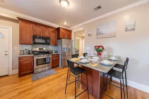 Boston 4BR Near T, Airport w/AC, W/D, Parking 90/3 - Image 5