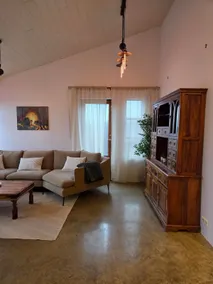 Excellent value and Spacious Home | Golden Circle - Image 3