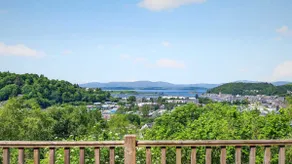 3BR Apartment with Stunning Views and Parking - Image 5