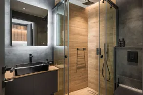 Duo Luxury Suites - Image 4