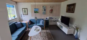 Close to forest and beach - Image 4