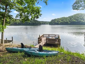 The Sanctuary | Lakefront, Hot Tub, Dock & Kayaks - Image 4