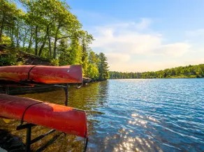 River-Spa Retreat! Kayaks, Hot Tub, River & Sun! - Image 3