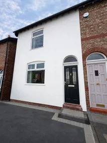3 Bed House - South Wilmslow - Image 3