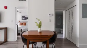Landing | Chic 1BD, Gym - Image 3