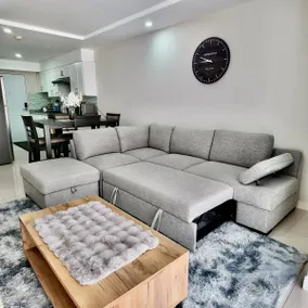 Bayfront Apartment | 1 BDRM, 2 Baths Modern Stay - Image 2