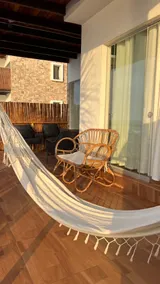 An apartment with an oceanfront terrace - Image 5
