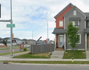 Comfortable Stay Near Calgary Airport and Free Parking - Image 5