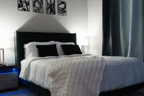 Modern Atlanta Oasis - Image 2