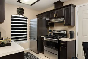 Modern Luxe Retreat - King Suite - Self Check-In - Image 3