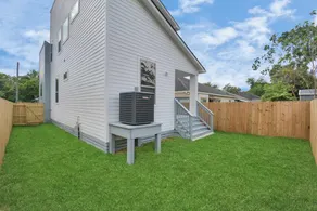 Modern Home Near Houston Heights/Airport/Downtown - Image 5