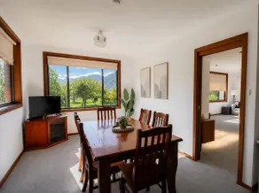 Redstone retreat - Image 4