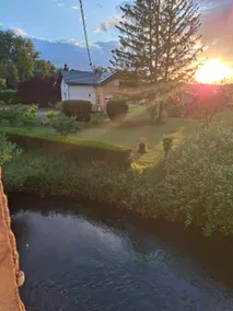 Romantic house by the River - Image 2