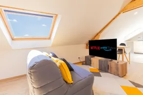 Cocoon Marbre • Elegant suite in the heart of Soissons - Image 2