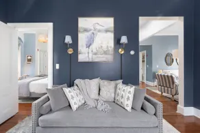 New Listing! Luxury condo in the heart of Newport - Image 2