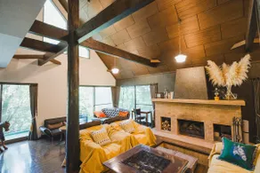 [Newly opened! Sale!] Momiji | A hideaway with a fireplace | 10 people | 120 m² | A special private space - Image 3